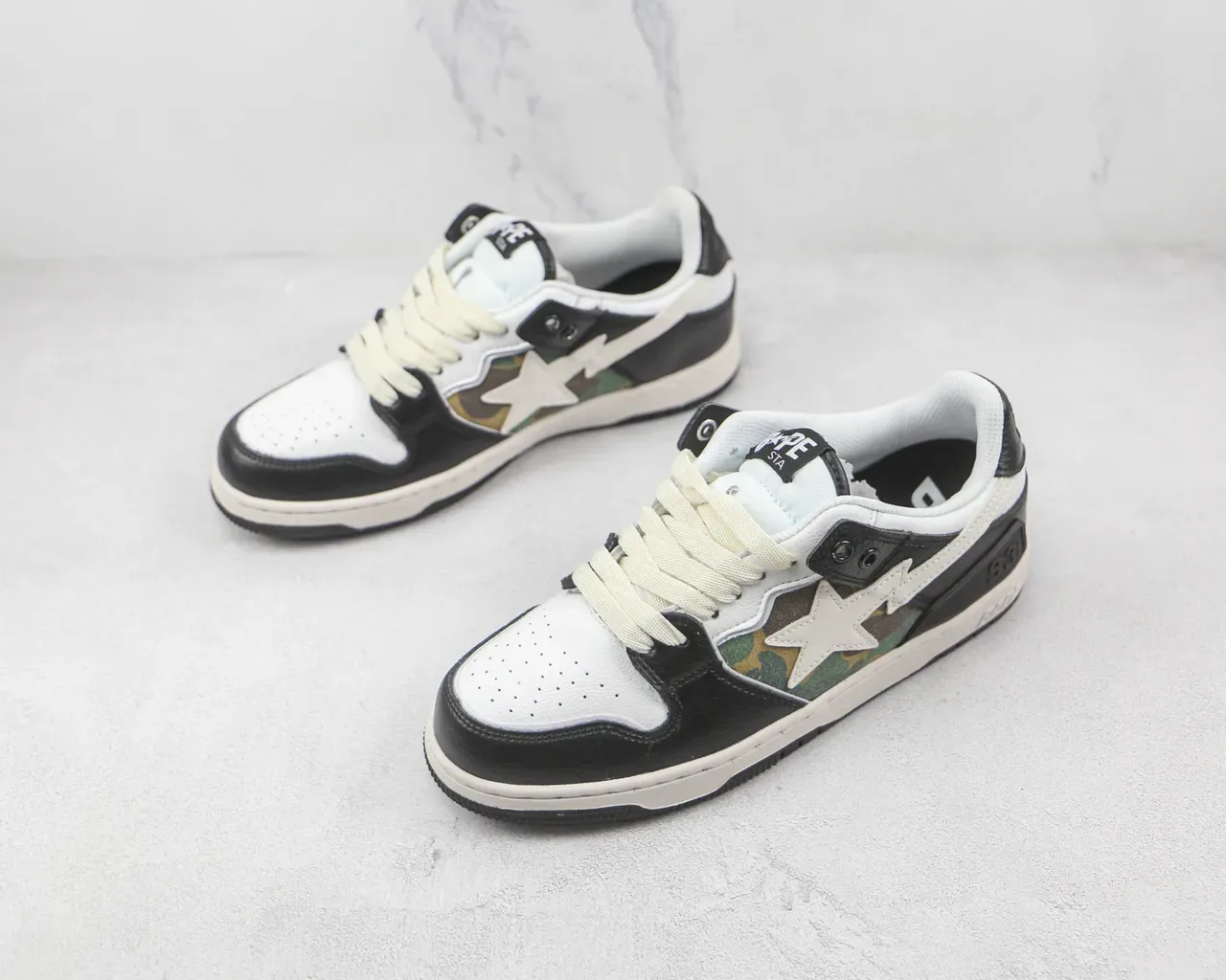 A Bathing Ape BAPE STA أحذية رياضية أسلوب حياة أسود أبيض كامو 4