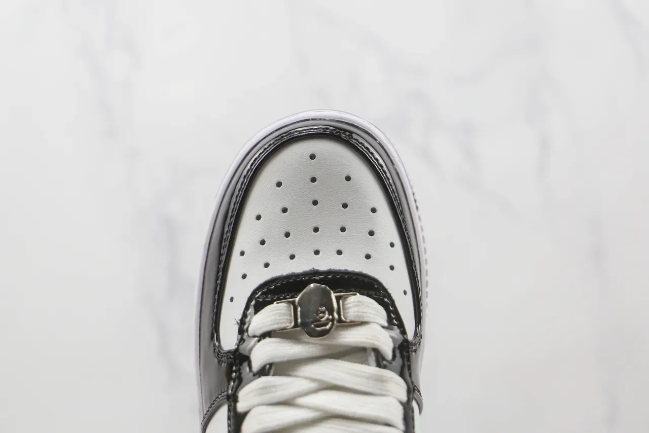 A Bathing Ape BAPE STA Sneakers Lifestyle Negro y Blanco Brillante 6