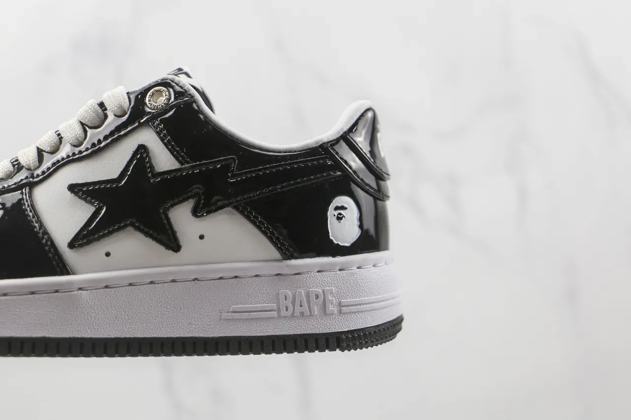 A Bathing Ape BAPE STA Sneakers Lifestyle Negro y Blanco Brillante 7