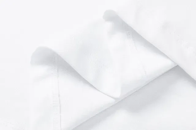 تيشيرت جرافيك بشعار جرافيتي A Bathing Ape 15