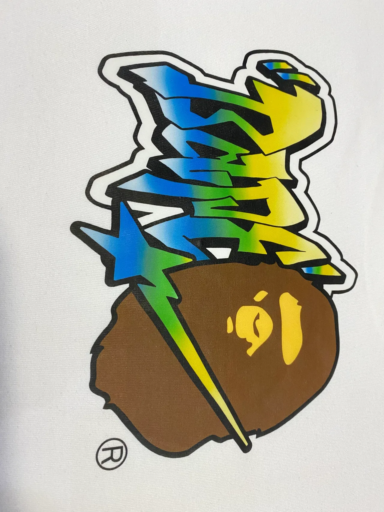 تيشيرت جرافيك بشعار جرافيتي A Bathing Ape 16