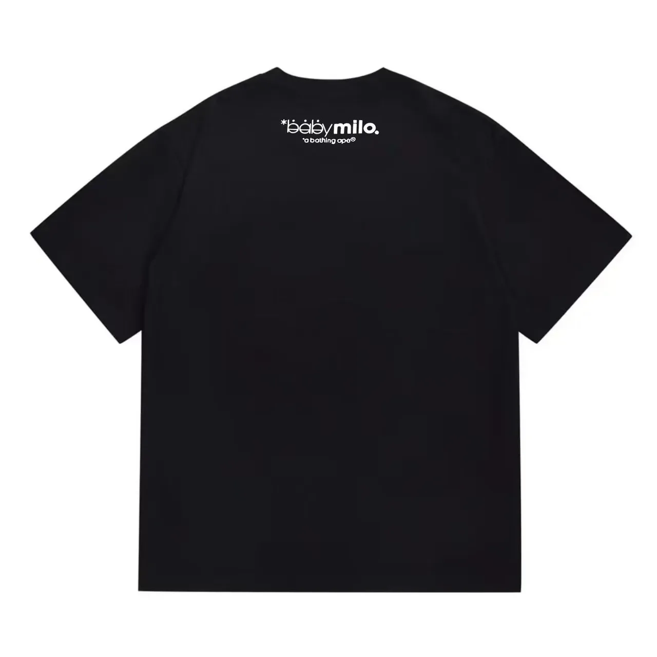 Camiseta negra con estampado gráfico A Bathing Ape 5
