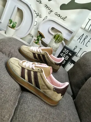 Adidas Beige Brown Suede Upper Three-Stripe Side Panel Lifestyle Sneakers 7