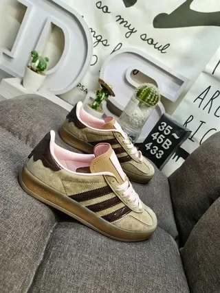 Adidas Beige Brown Suede Upper Three-Stripe Side Panel Lifestyle Sneakers 9