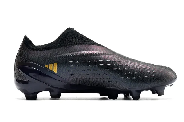 Adidas Chaussures de football noires et violettes col sock-fit lacets asymétriques cover surface ferme 7