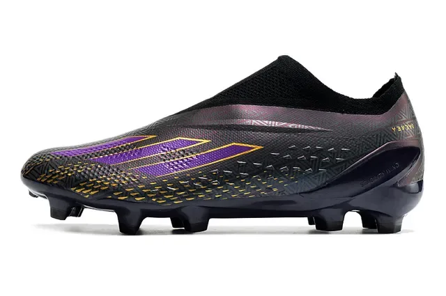Adidas Chaussures de football noires et violettes col sock-fit lacets asymétriques cover surface ferme 8