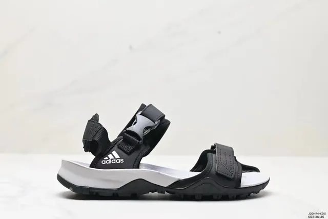 Adidas أسود أبيض متعدد الشرائط قابل للتعديل إبزيم صندل كاجوال 3