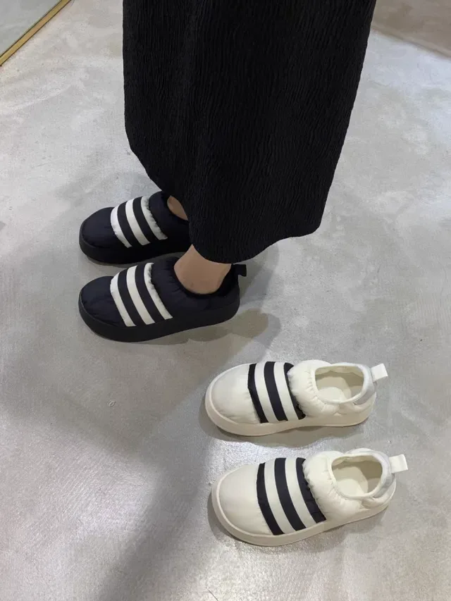 Adidas Preto Branco Slip-On Plataforma Sola Lifestyle Sneakers 22