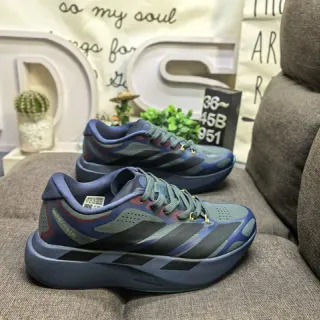 Adidas Tênis de corrida com upper de mesh engenheirado azul cinza com sola intermediária monolítica esculpida