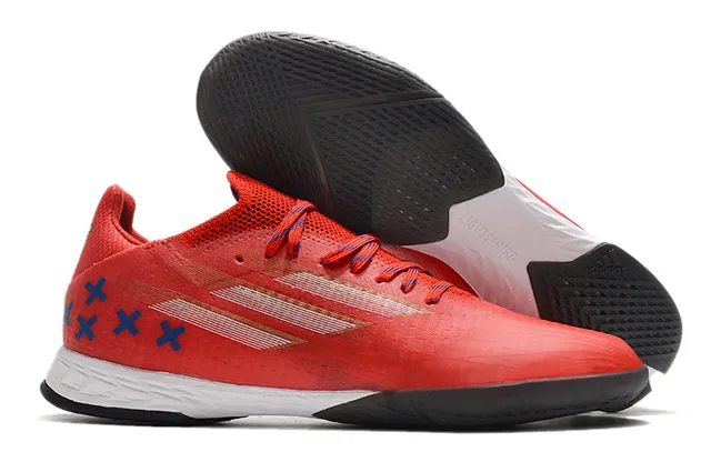 Adidas أحذية كرة القدم الداخلية بصمامة زرقاء وردية من الخياطة منخفضة silhouette 12