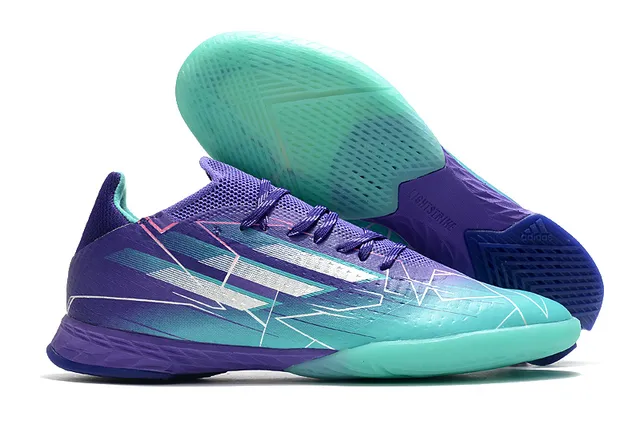 Adidas أحذية كرة القدم الداخلية بصمامة زرقاء وردية من الخياطة منخفضة silhouette 15