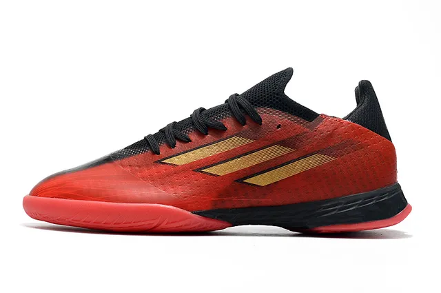 Adidas أحذية كرة القدم الداخلية بصمامة زرقاء وردية من الخياطة منخفضة silhouette 22