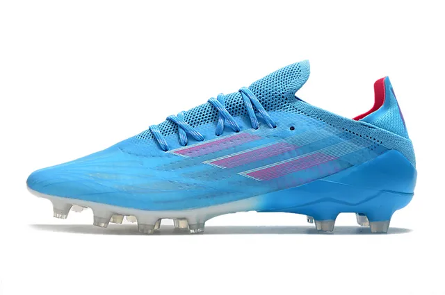Adidas 蓝粉低帮针织面不对称系带硬地足球鞋 14