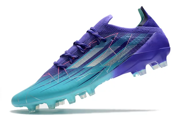 Adidas 蓝粉低帮针织面不对称系带硬地足球鞋 19
