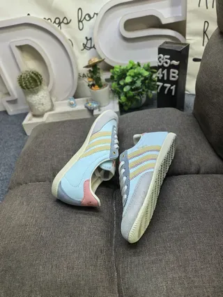 Adidas Blue Pink Low-Top Three-Stripe Side Panel Lifestyle Sneakers 6