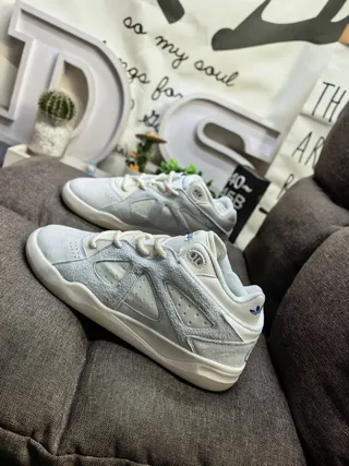 Adidas Chaussures Lifestyle Marron Blanc Basses Hybride Daim-Maille 7