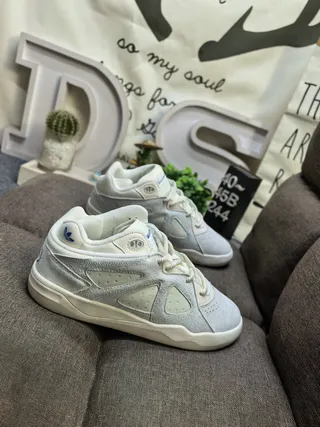 Adidas Chaussures Lifestyle Marron Blanc Basses Hybride Daim-Maille 9