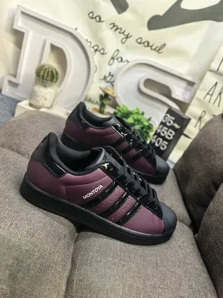 Adidas 酒红色 黑色 Shell-Toe Three-Stripe Lifestyle Sneakers 9