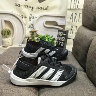 Adidas Climacool Vent أحذية رياضية أسود وأبيض للأسلوب الحياة