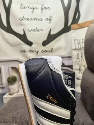 Adidas Copa أحذية كرة القدم الداخلية أسود أبيض لوحة جانبية مبطنة بثلاث شرائط 3