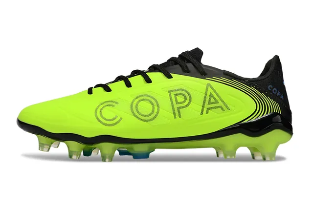 Adidas Copa 黄黑低切合成鞋面压印字母钉地足球鞋 7