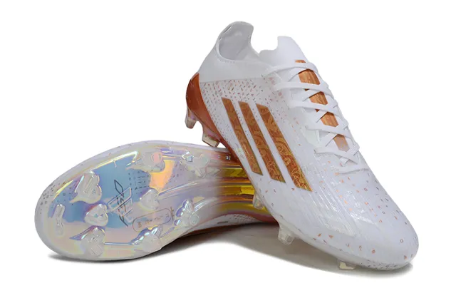Adidas F50 Blancs et orange iridescent pour terrain ferme 4