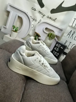 Adidas Gray Beige Suede Upper Platform Sole Lifestyle Sneakers 9