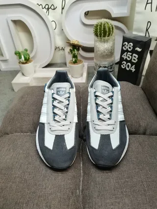 Adidas Gray Black Three-Stripe Side Panel Mixed-Material Upper Lifestyle Sneakers 10