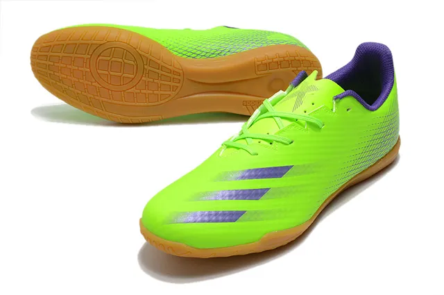 Adidas أحذية كرة قدم داخلية أخضر بنفسجي وجهة نسيجية منخفضة القطع رباط غير متماثل 4