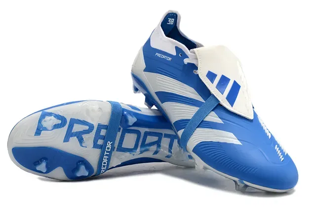 Adidas Predator Chaussures de football bleu blanc basses coupe empieñadura synthétique superposition trois bandes terrain ferme 13