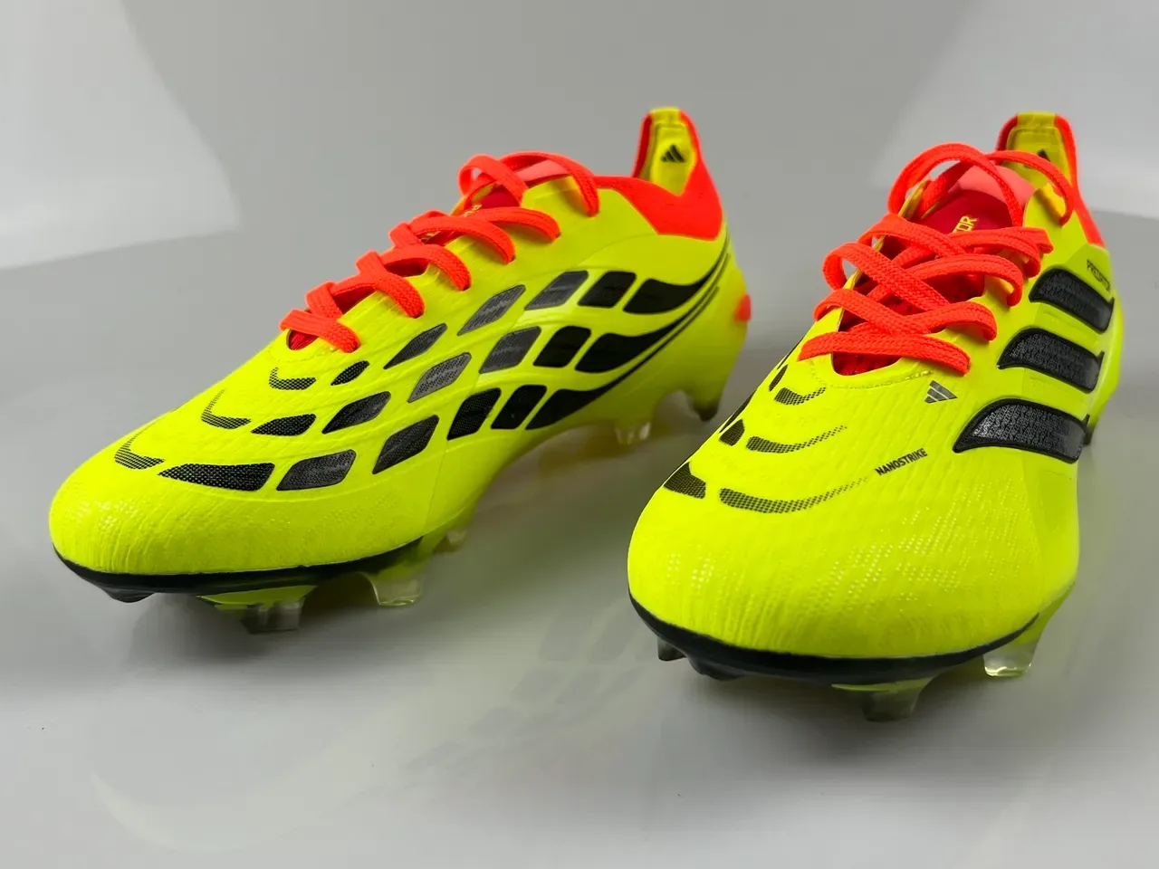 Adidas Predator Amarillo Naranja Neón Upper Accent Laces y Collar Firm-Ground Zapatos de Fútbol 9