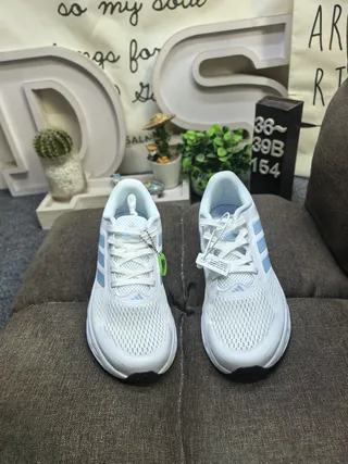 Adidas Repetitor Tênis de corrida pretos e cobre 20