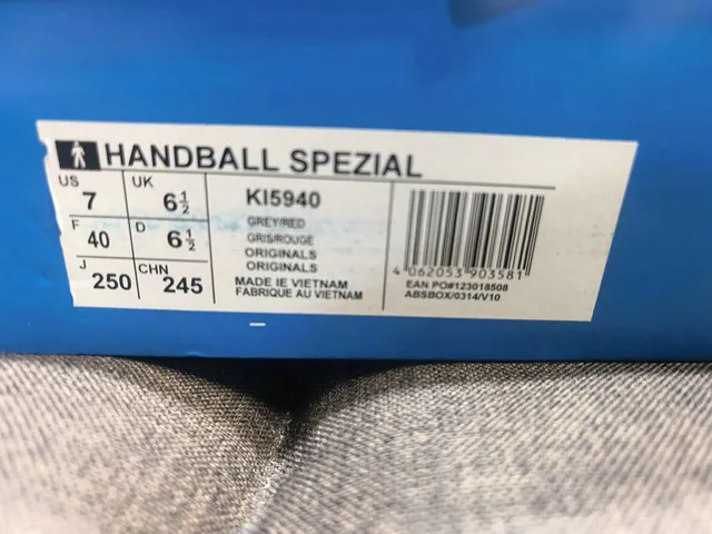Adidas Samba OG حذاء رياضي أسلوب حياة أخضر زيتوني سويد 2