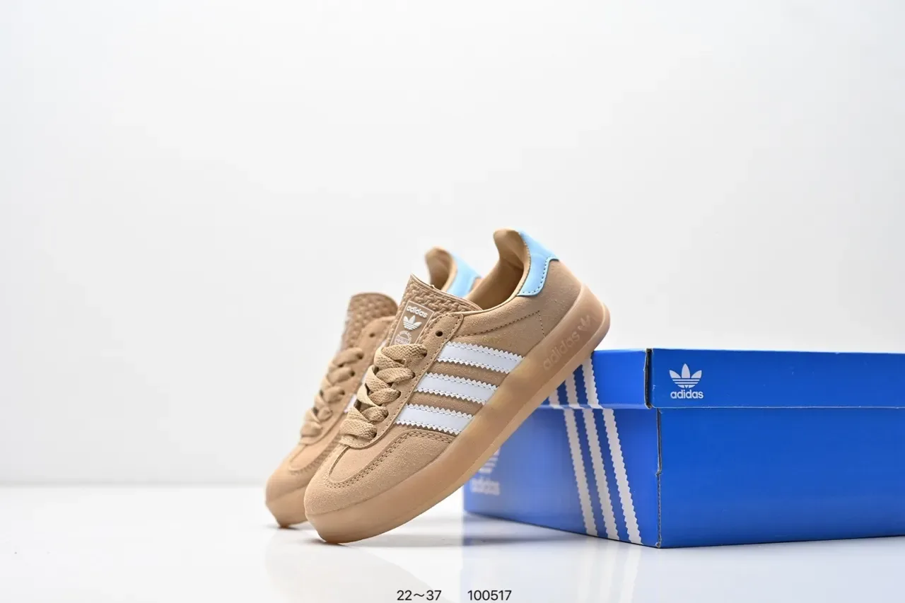 Adidas Samba OG أحذية رياضية Lifestyle وردي وأزرق فاتح بخطوط 3