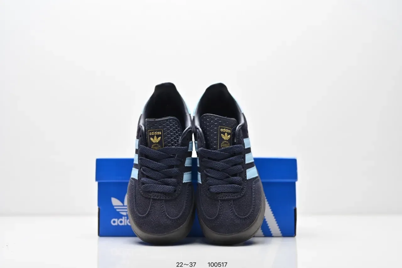 Adidas Samba OG أحذية رياضية Lifestyle وردي وأزرق فاتح بخطوط 13