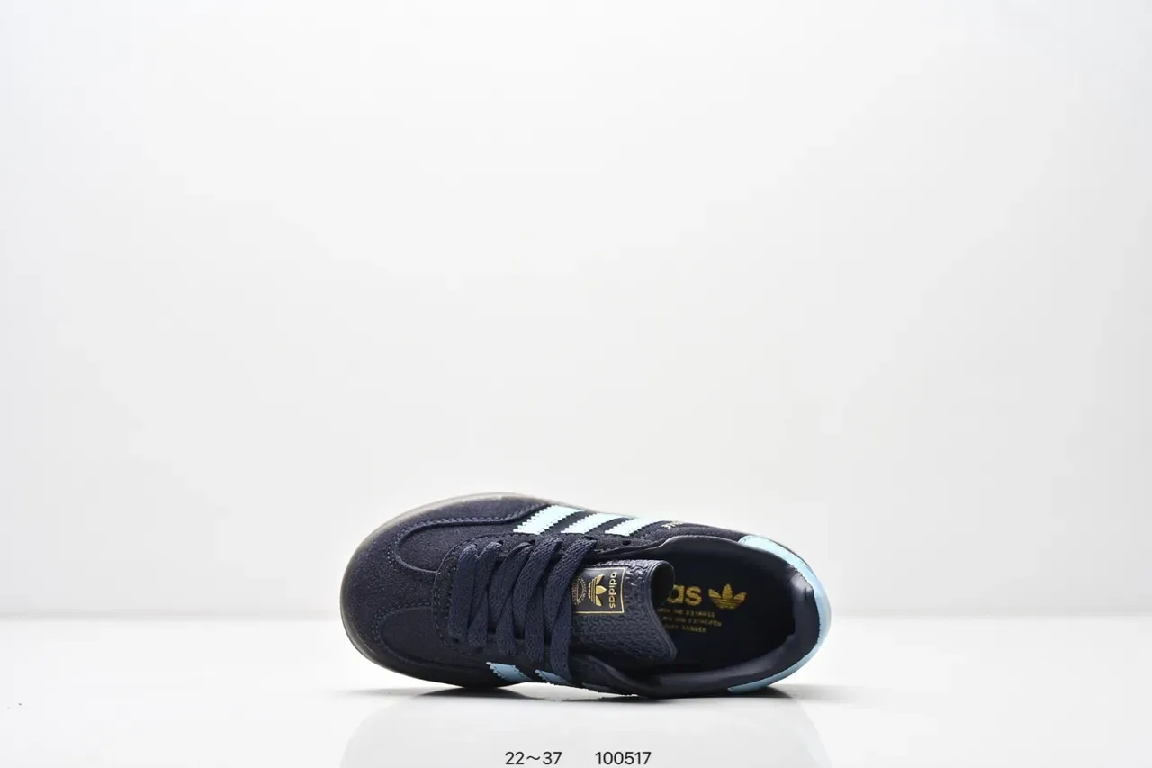 Adidas Samba OG أحذية رياضية Lifestyle وردي وأزرق فاتح بخطوط 19