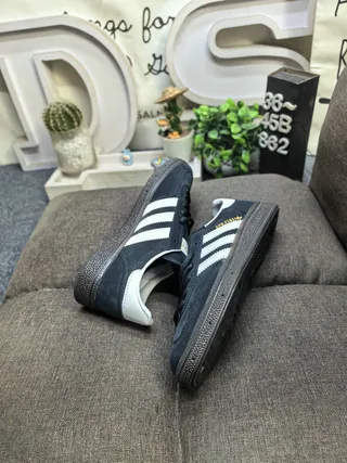 Adidas Spezial 海军蓝麂皮生活方式运动鞋 6