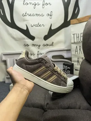 Adidas Superstar Tênis Lifestyle de Camurça Marrom Shell Toe 5