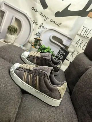 Adidas Superstar Tênis Lifestyle de Camurça Marrom Shell Toe 7