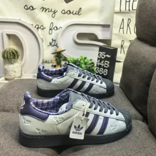 Adidas Superstar حذاء أسلوب حياة رمادي بنفسجي قلب منقوش