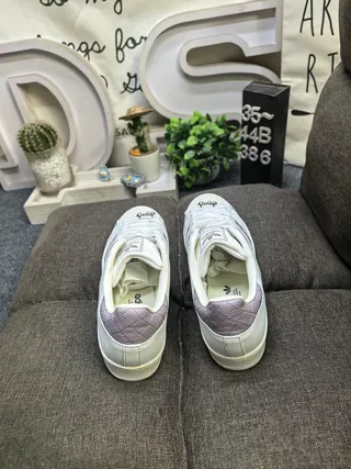 Adidas Superstar Off-White e Lavender tênis lifestyle acolchoados 8
