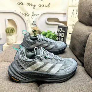 Adidas TERREX 灰白轮廓 GORE-TEX 防水鞋面 跑鞋