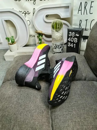 Adidas Ultraboost সাদা হালকা নীল কালো লাল দৌড়ানোর জুতো 6