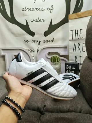 Adidas White Black Laceless Slip-On Quilted Toe Cap Sneakers 5