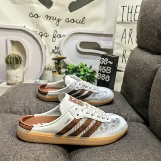 Adidas 白色棕色无鞋带穿上式网面鞋面生活方式运动鞋