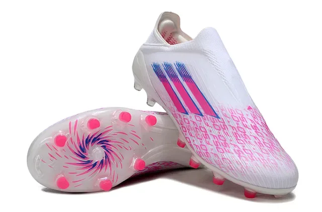 Adidas Chaussures de football col de chaussette blanc rose lacets asymétriques terrain ferme 3