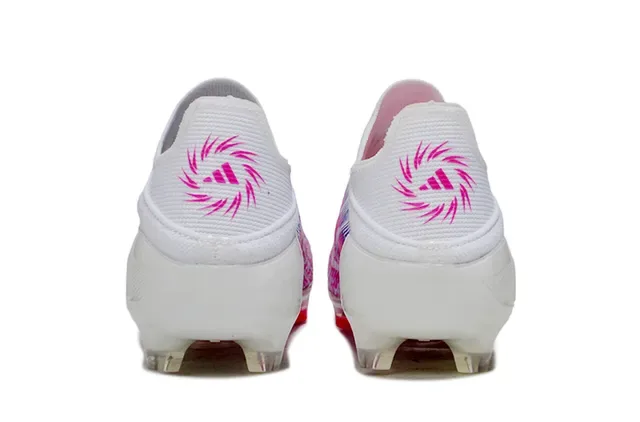 Adidas Chaussures de football col de chaussette blanc rose lacets asymétriques terrain ferme 4