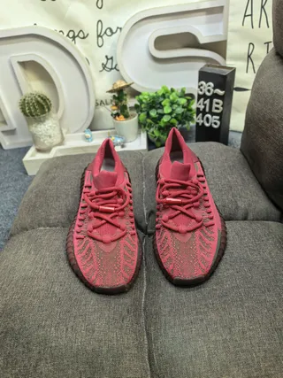 Adidas Yeezy Boost 350 V2 Zebra sneakers lifestyle 20
