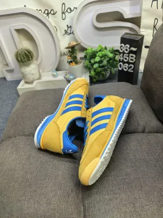 एडिडास पीली नीली Retro Runner Silhouette चमड़े और सिंथेटिक ऊपरी जीवनशैली स्नीकर्स 6