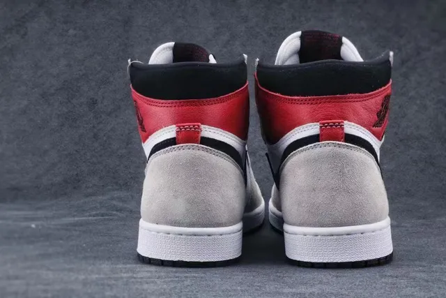 Air Jordan 1 Blanc Gris Haut Cuir-Suede Híbrido Chaussures de Basketball 6